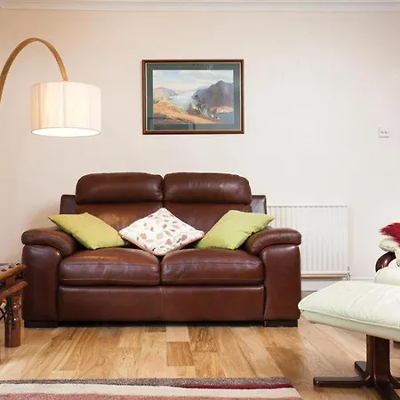 Nutwood Holiday home *